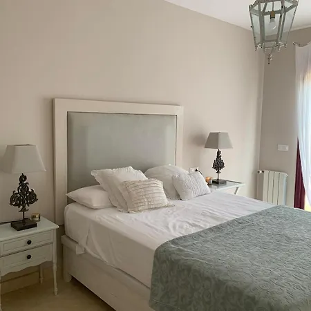 Con Vistas Y Piscina Privada